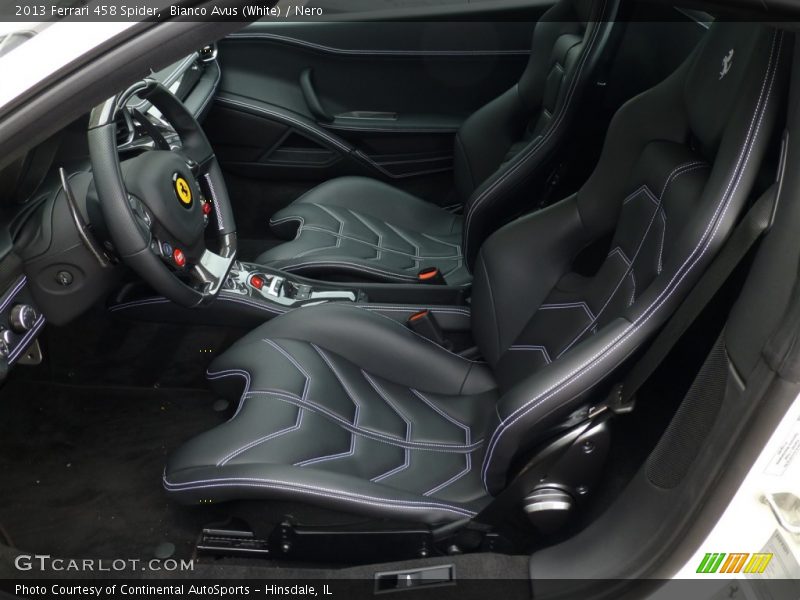  2013 458 Spider Nero Interior