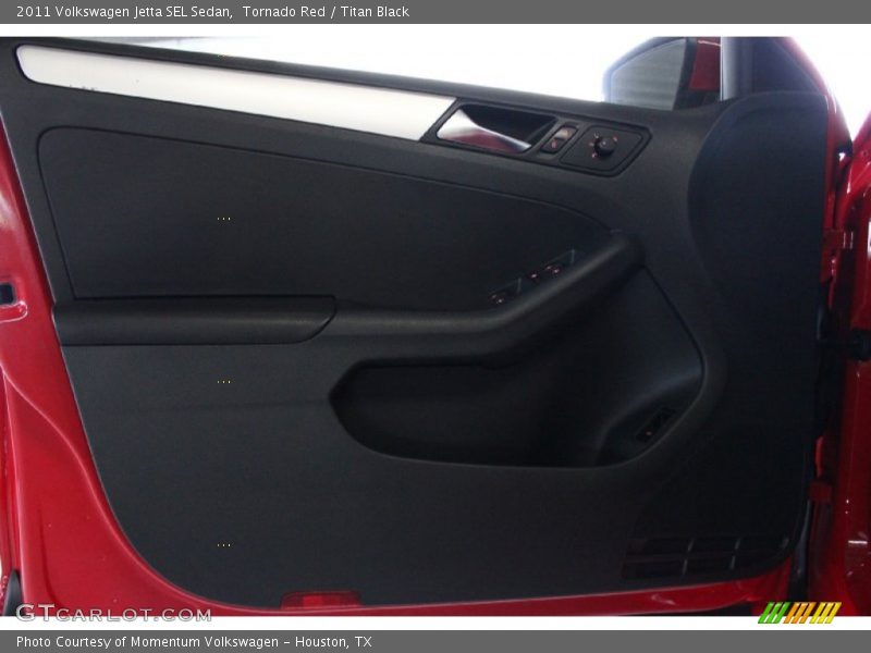 Tornado Red / Titan Black 2011 Volkswagen Jetta SEL Sedan