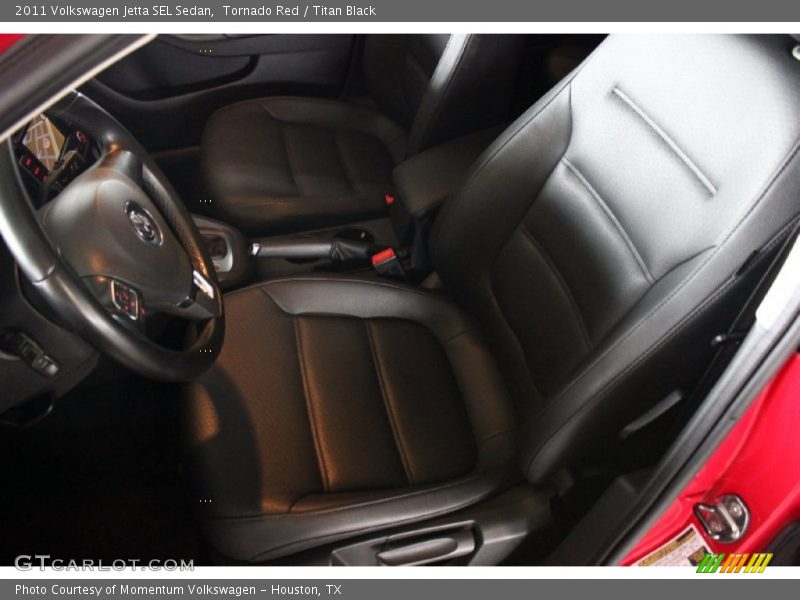 Tornado Red / Titan Black 2011 Volkswagen Jetta SEL Sedan