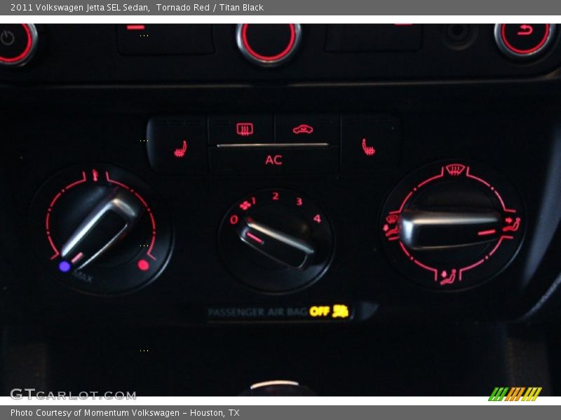 Tornado Red / Titan Black 2011 Volkswagen Jetta SEL Sedan