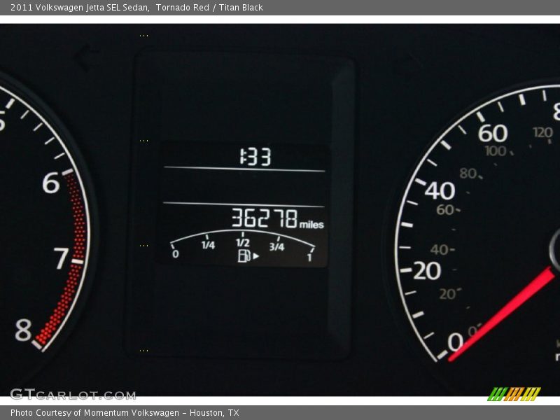 Tornado Red / Titan Black 2011 Volkswagen Jetta SEL Sedan