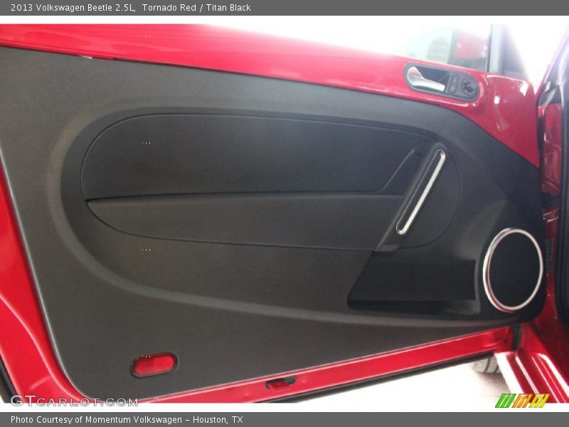 Tornado Red / Titan Black 2013 Volkswagen Beetle 2.5L