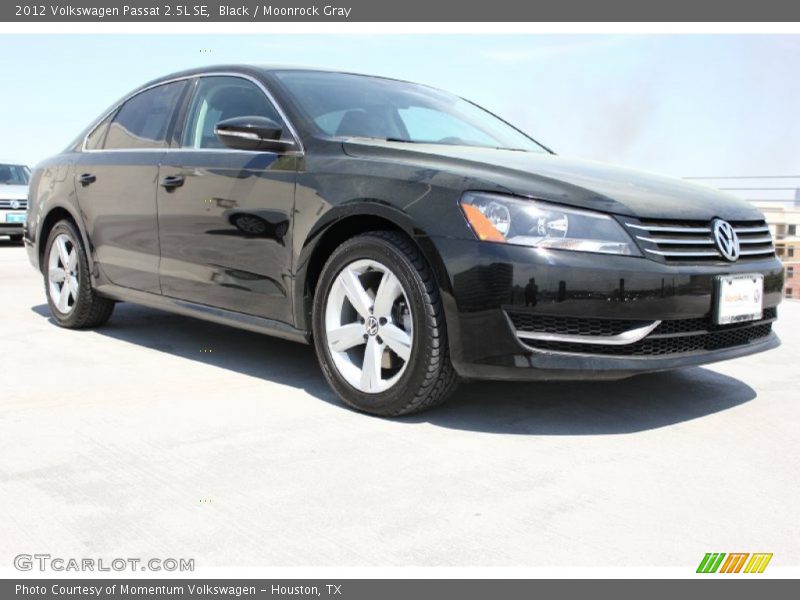 Black / Moonrock Gray 2012 Volkswagen Passat 2.5L SE