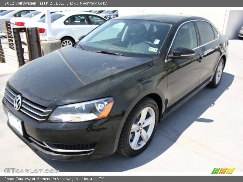 Black / Moonrock Gray 2012 Volkswagen Passat 2.5L SE