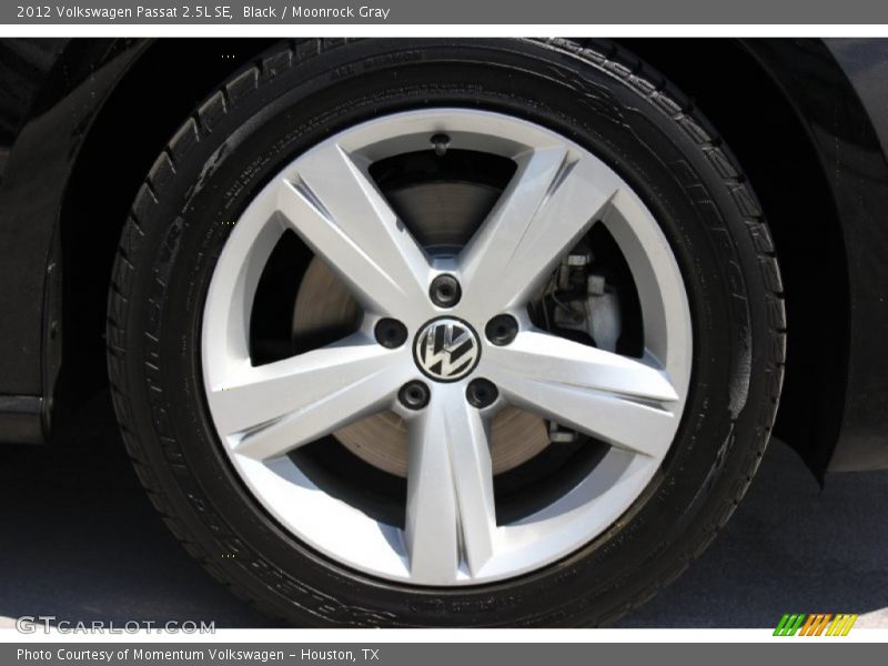 Black / Moonrock Gray 2012 Volkswagen Passat 2.5L SE