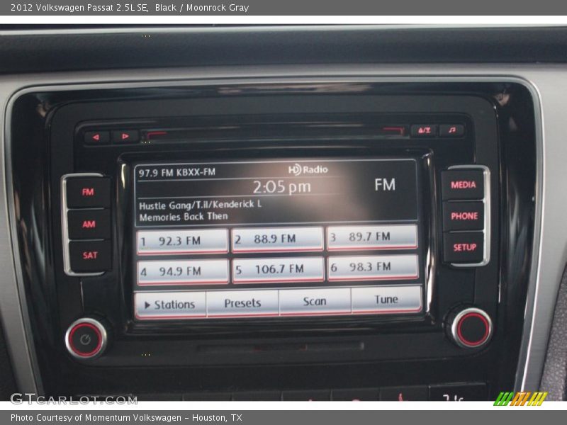 Black / Moonrock Gray 2012 Volkswagen Passat 2.5L SE