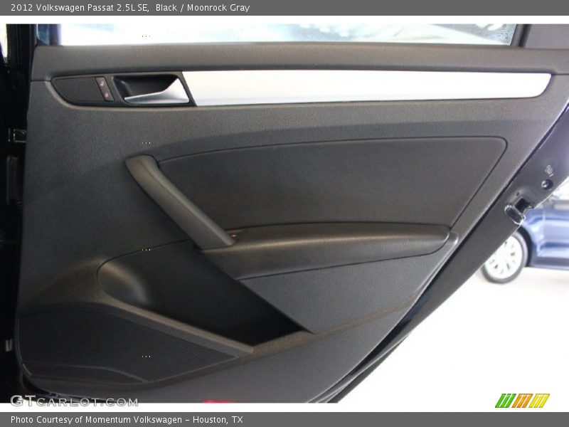 Black / Moonrock Gray 2012 Volkswagen Passat 2.5L SE