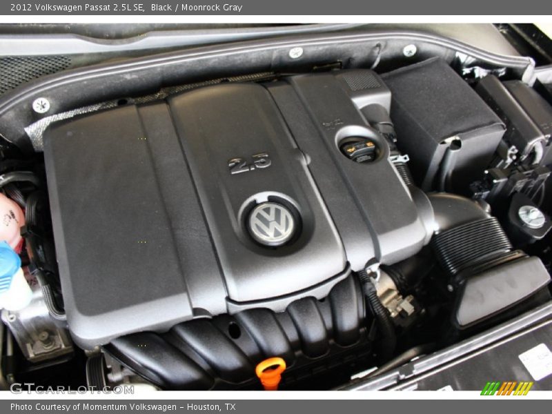 Black / Moonrock Gray 2012 Volkswagen Passat 2.5L SE