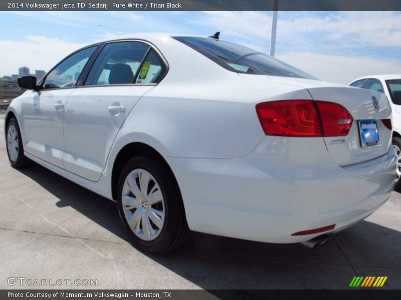 Pure White / Titan Black 2014 Volkswagen Jetta TDI Sedan