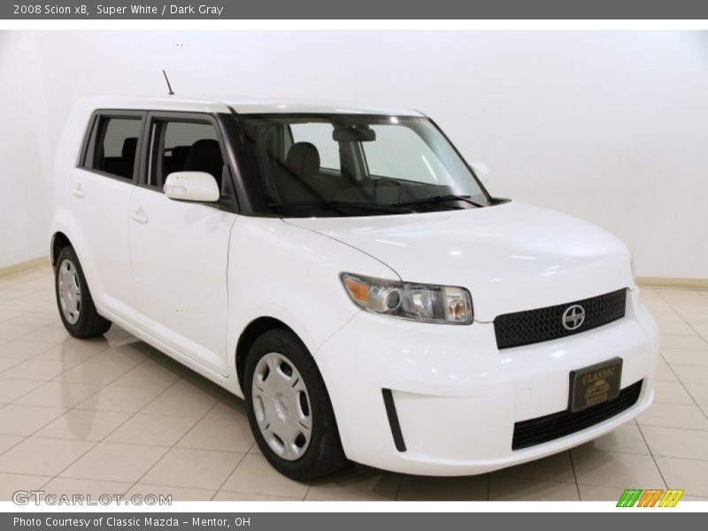 Super White / Dark Gray 2008 Scion xB