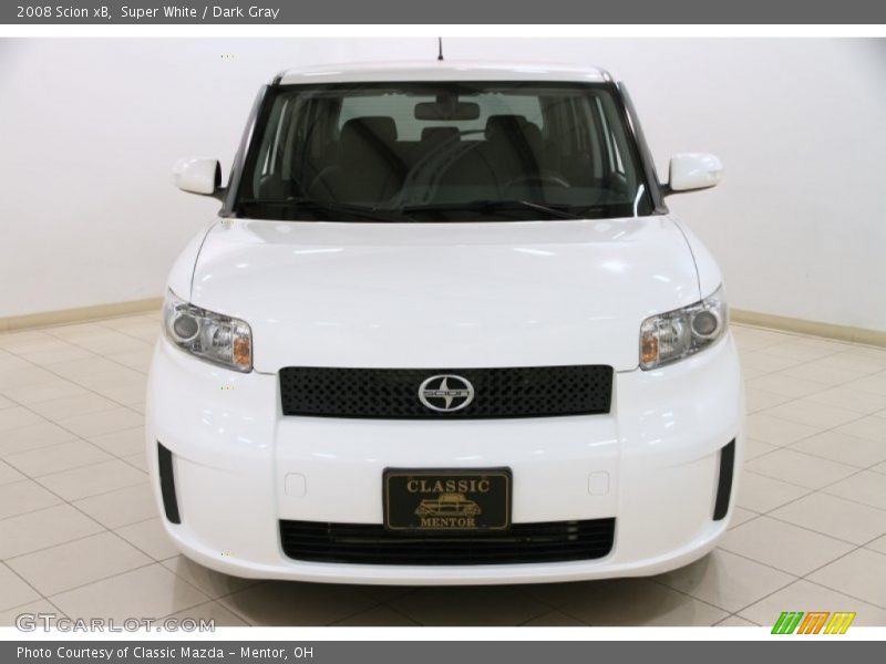 Super White / Dark Gray 2008 Scion xB