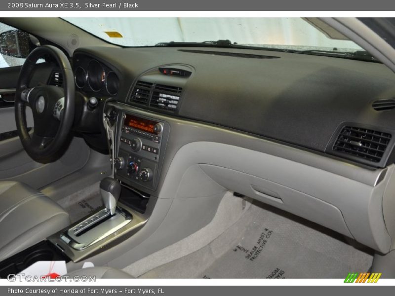 Silver Pearl / Black 2008 Saturn Aura XE 3.5