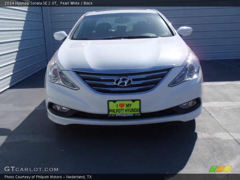Pearl White / Black 2014 Hyundai Sonata SE 2.0T