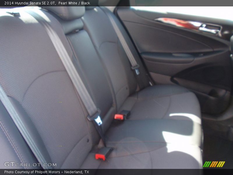 Pearl White / Black 2014 Hyundai Sonata SE 2.0T