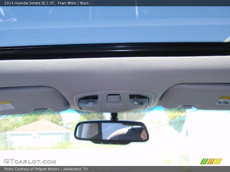 Pearl White / Black 2014 Hyundai Sonata SE 2.0T