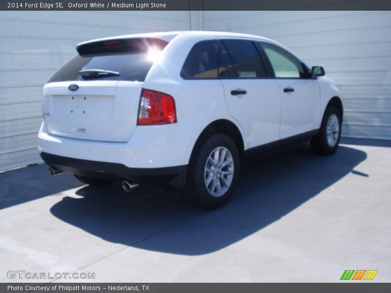 Oxford White / Medium Light Stone 2014 Ford Edge SE