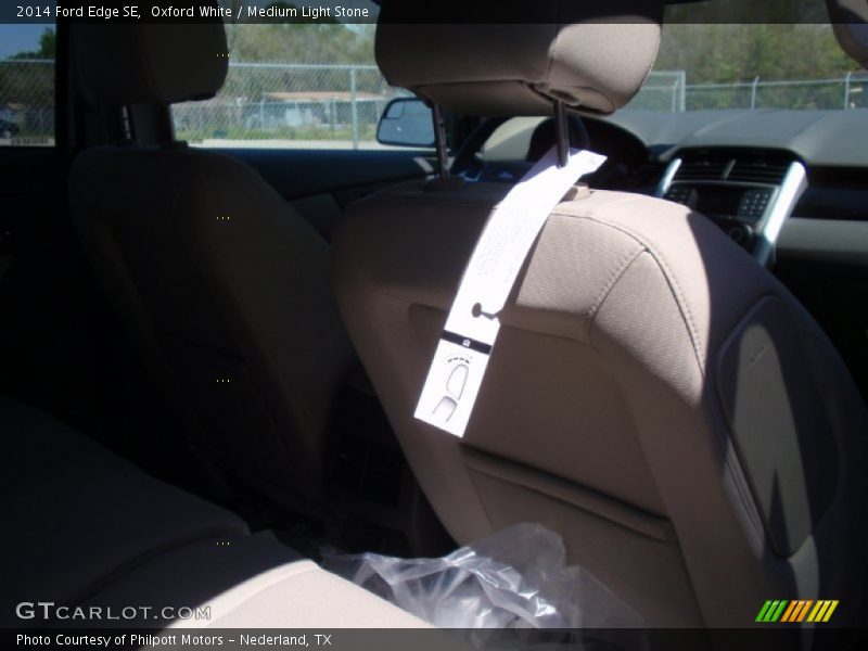 Oxford White / Medium Light Stone 2014 Ford Edge SE