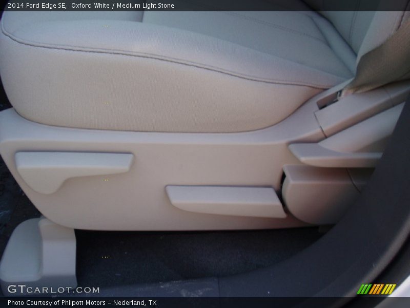 Oxford White / Medium Light Stone 2014 Ford Edge SE