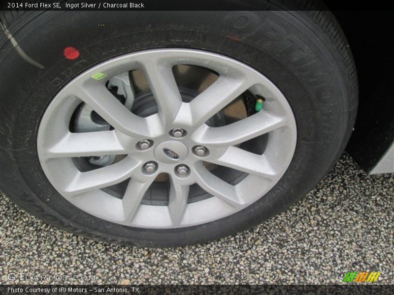 Ingot Silver / Charcoal Black 2014 Ford Flex SE