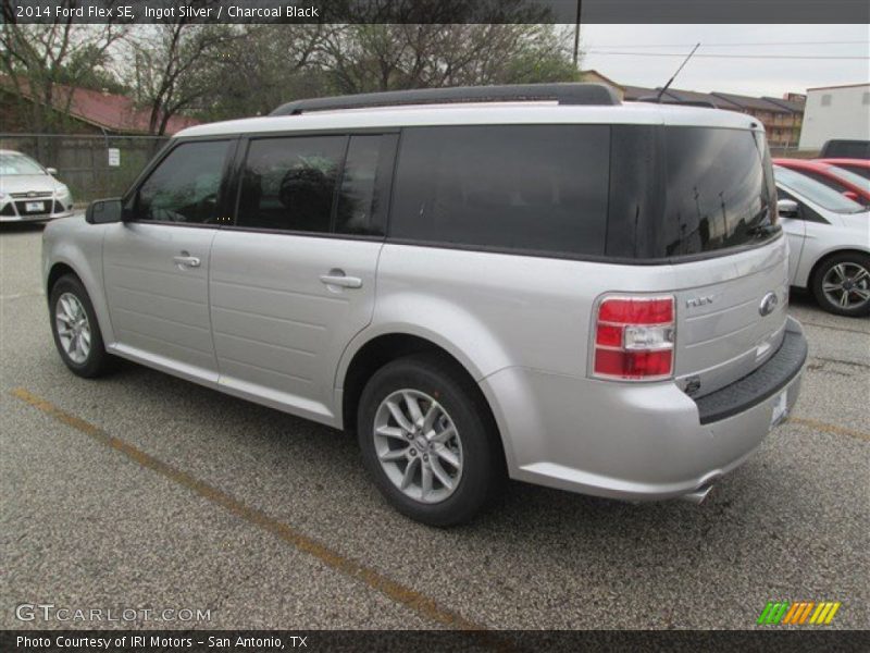 Ingot Silver / Charcoal Black 2014 Ford Flex SE