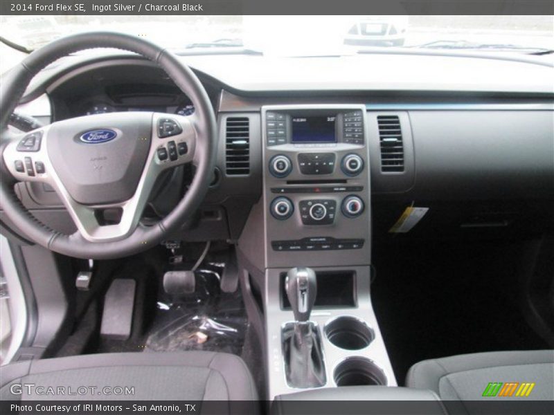 Ingot Silver / Charcoal Black 2014 Ford Flex SE