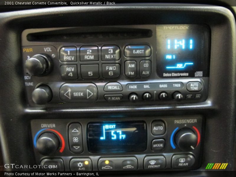 Quicksilver Metallic / Black 2001 Chevrolet Corvette Convertible