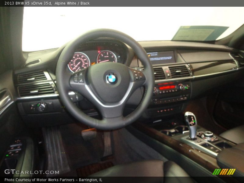Alpine White / Black 2013 BMW X5 xDrive 35d