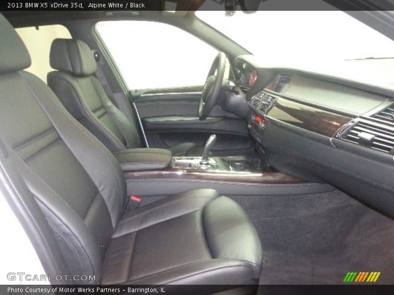 Alpine White / Black 2013 BMW X5 xDrive 35d