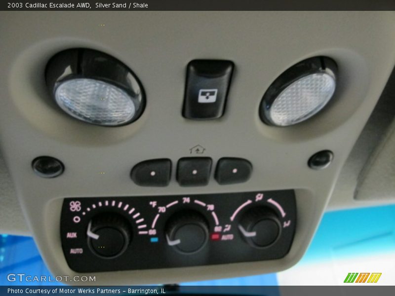 Silver Sand / Shale 2003 Cadillac Escalade AWD