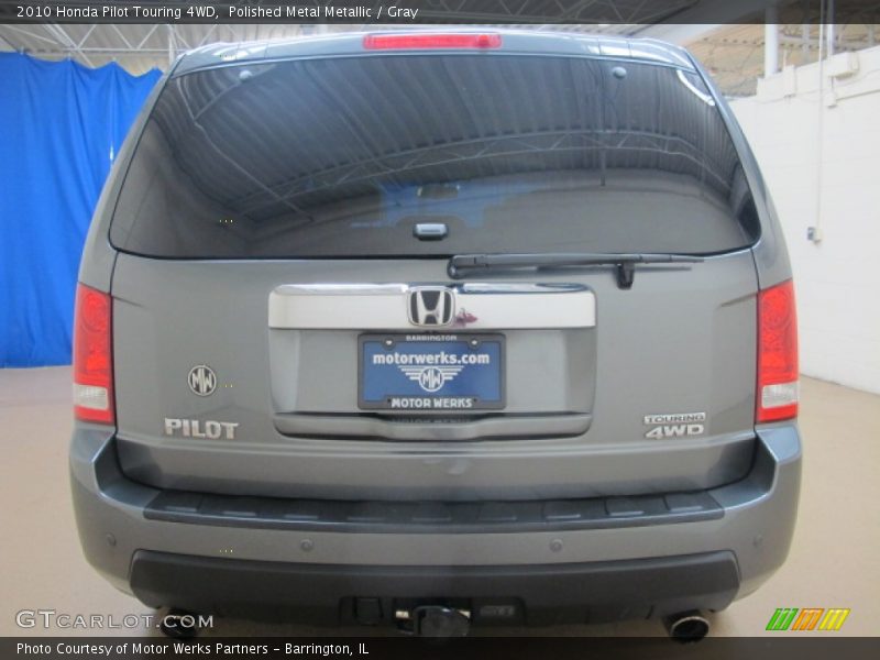 Polished Metal Metallic / Gray 2010 Honda Pilot Touring 4WD