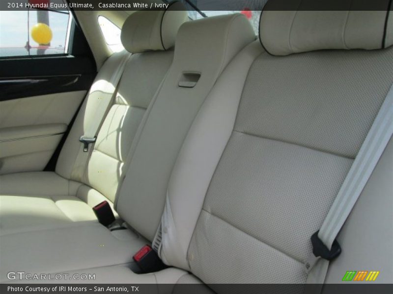 Casablanca White / Ivory 2014 Hyundai Equus Ultimate
