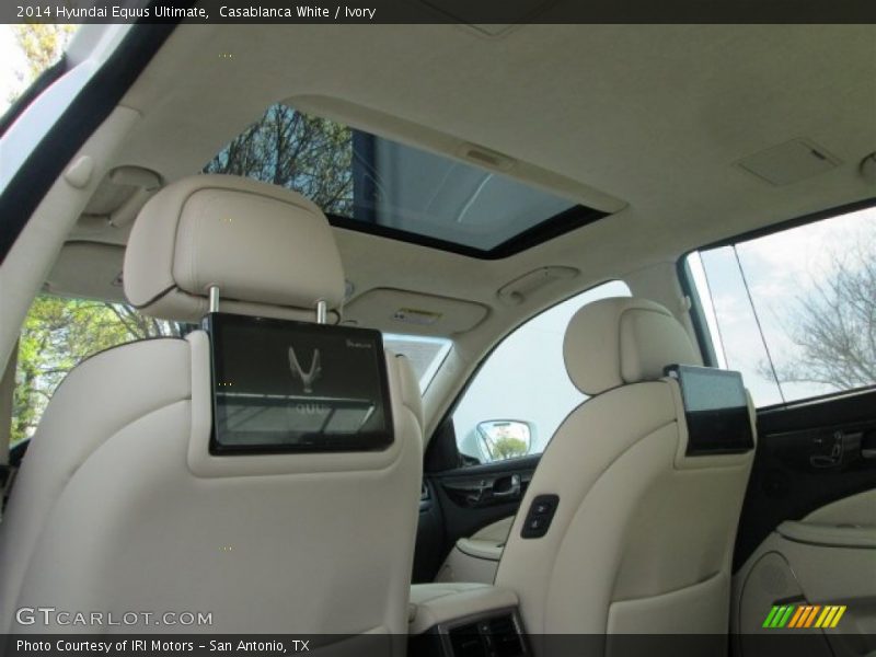 Casablanca White / Ivory 2014 Hyundai Equus Ultimate