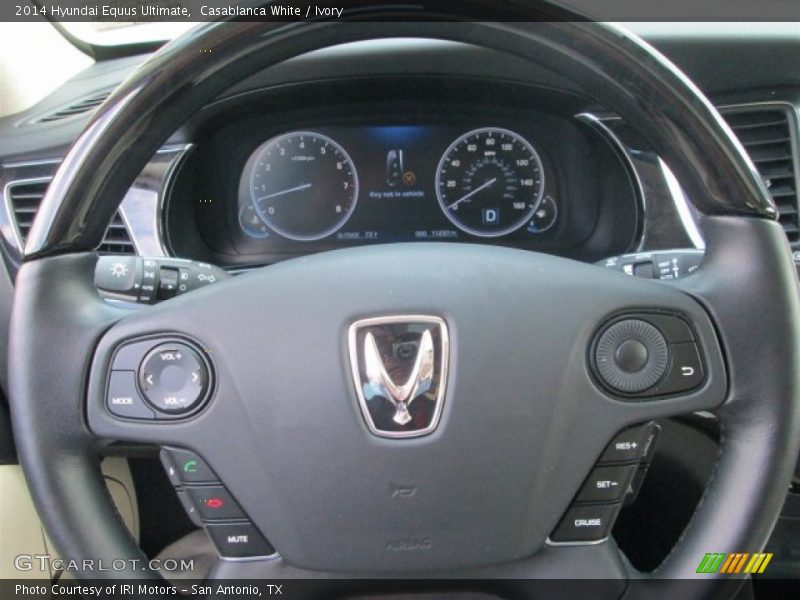 Casablanca White / Ivory 2014 Hyundai Equus Ultimate