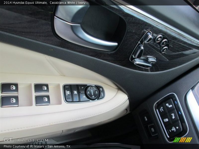 Casablanca White / Ivory 2014 Hyundai Equus Ultimate
