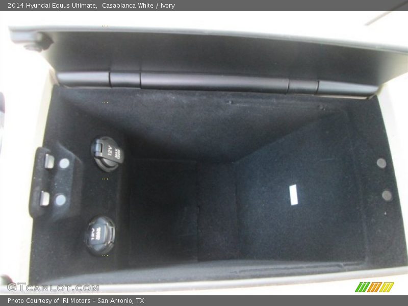Casablanca White / Ivory 2014 Hyundai Equus Ultimate