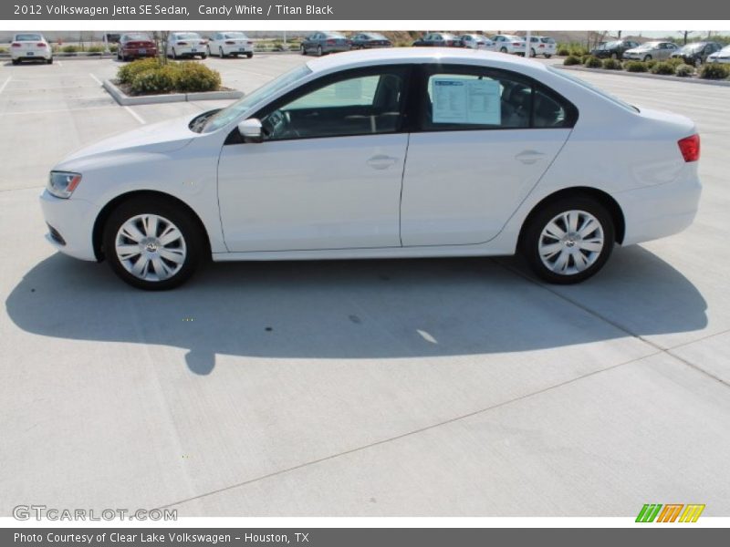 Candy White / Titan Black 2012 Volkswagen Jetta SE Sedan