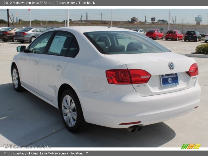 Candy White / Titan Black 2012 Volkswagen Jetta SE Sedan