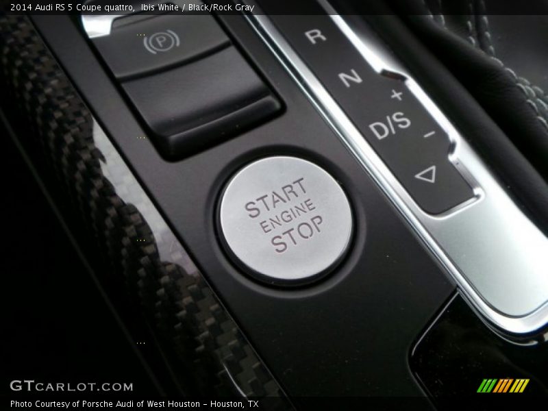 Controls of 2014 RS 5 Coupe quattro