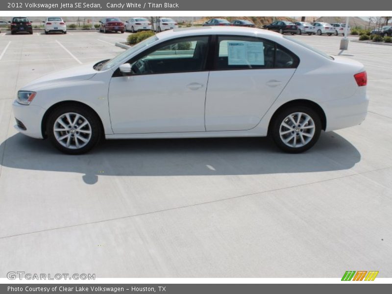 Candy White / Titan Black 2012 Volkswagen Jetta SE Sedan
