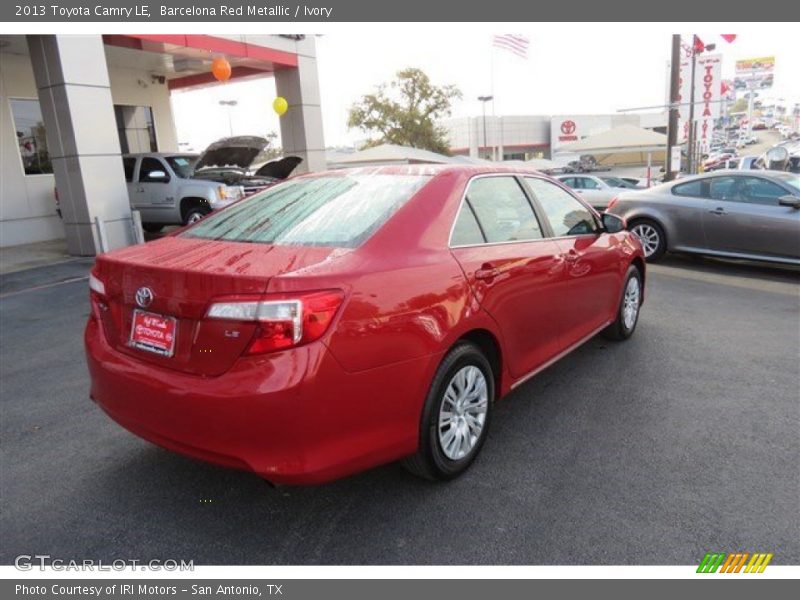 Barcelona Red Metallic / Ivory 2013 Toyota Camry LE