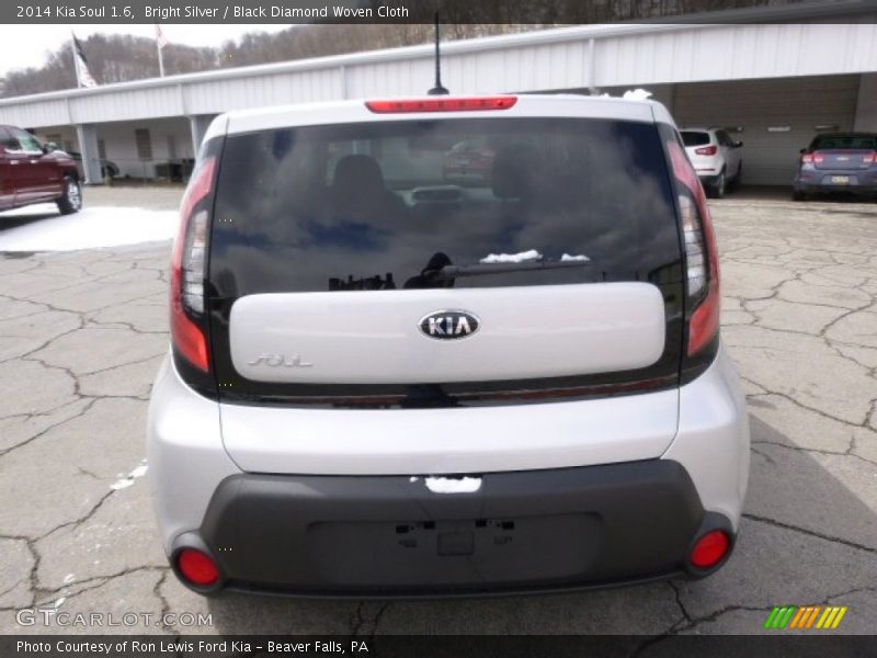 Bright Silver / Black Diamond Woven Cloth 2014 Kia Soul 1.6