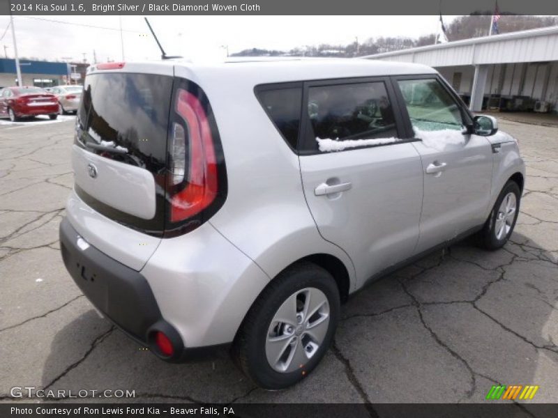 Bright Silver / Black Diamond Woven Cloth 2014 Kia Soul 1.6
