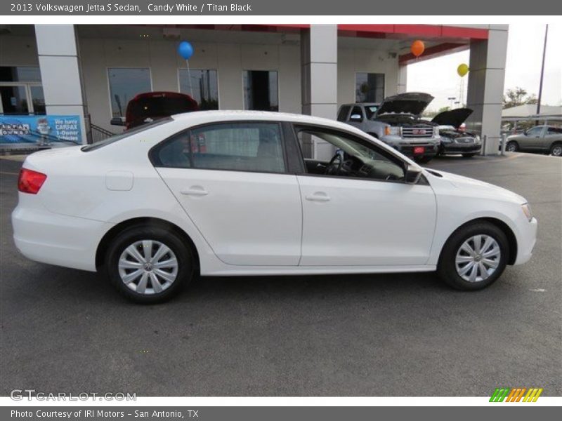 Candy White / Titan Black 2013 Volkswagen Jetta S Sedan