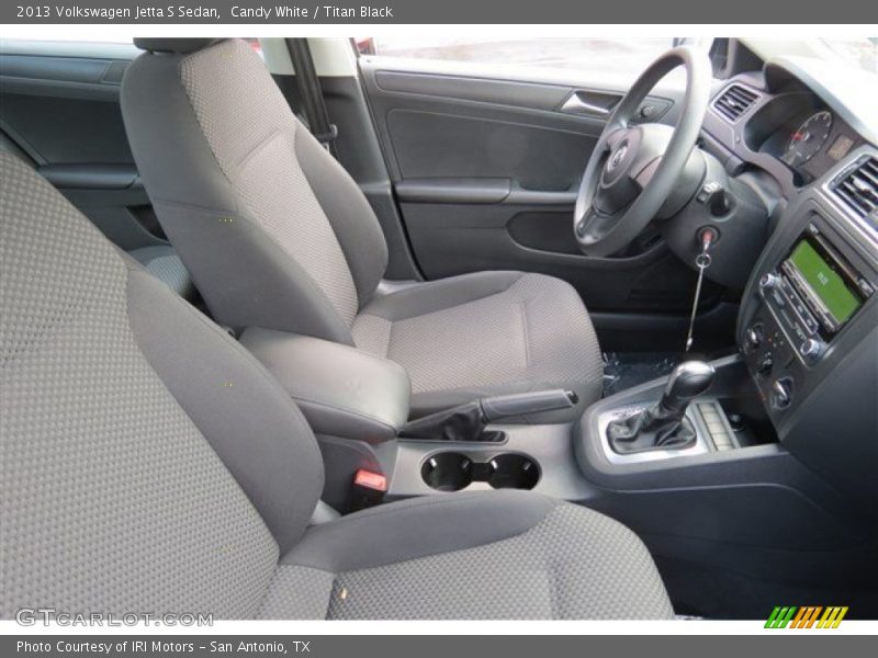 Candy White / Titan Black 2013 Volkswagen Jetta S Sedan