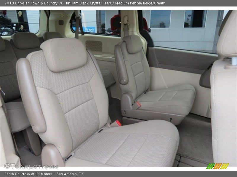 Brilliant Black Crystal Pearl / Medium Pebble Beige/Cream 2010 Chrysler Town & Country LX