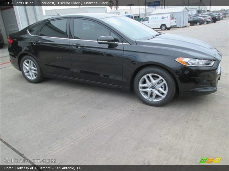 Tuxedo Black / Charcoal Black 2014 Ford Fusion SE EcoBoost