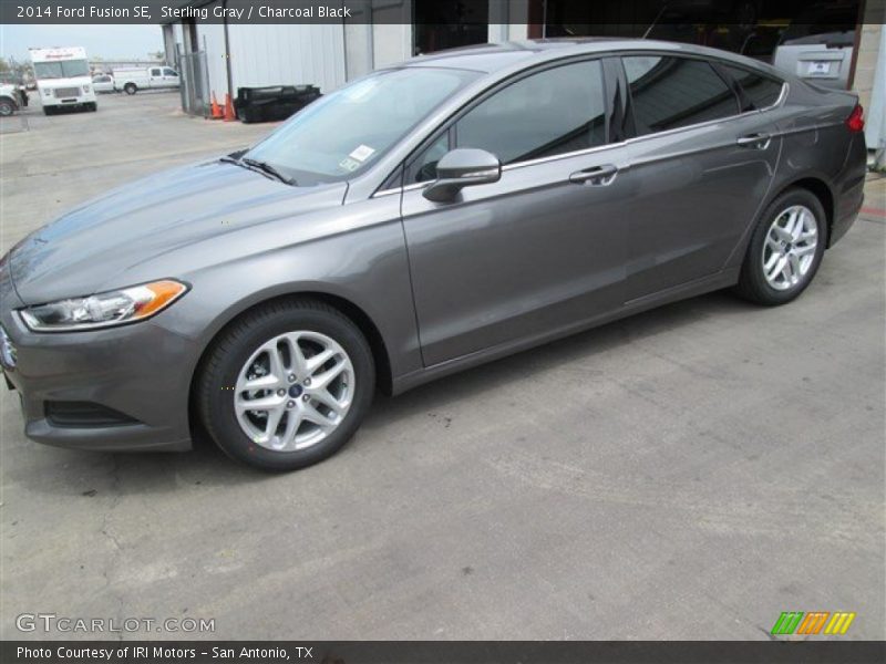 Sterling Gray / Charcoal Black 2014 Ford Fusion SE
