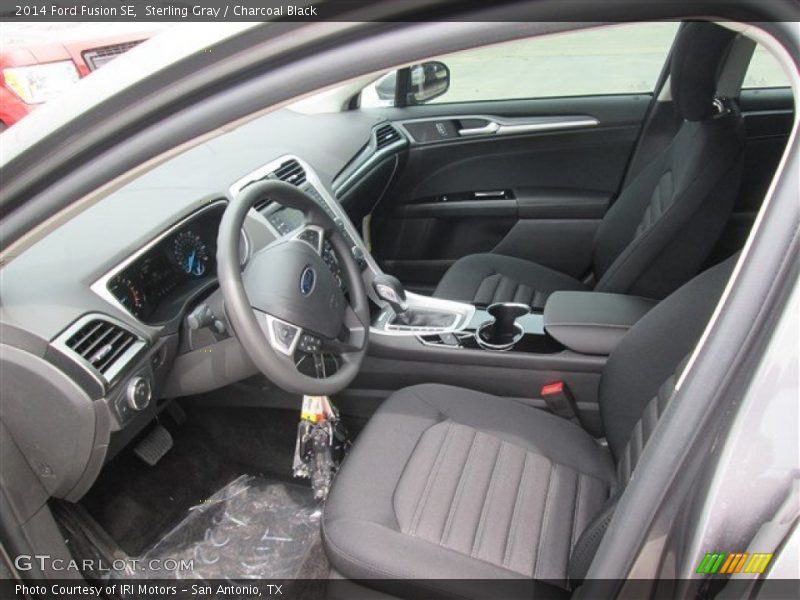 Sterling Gray / Charcoal Black 2014 Ford Fusion SE