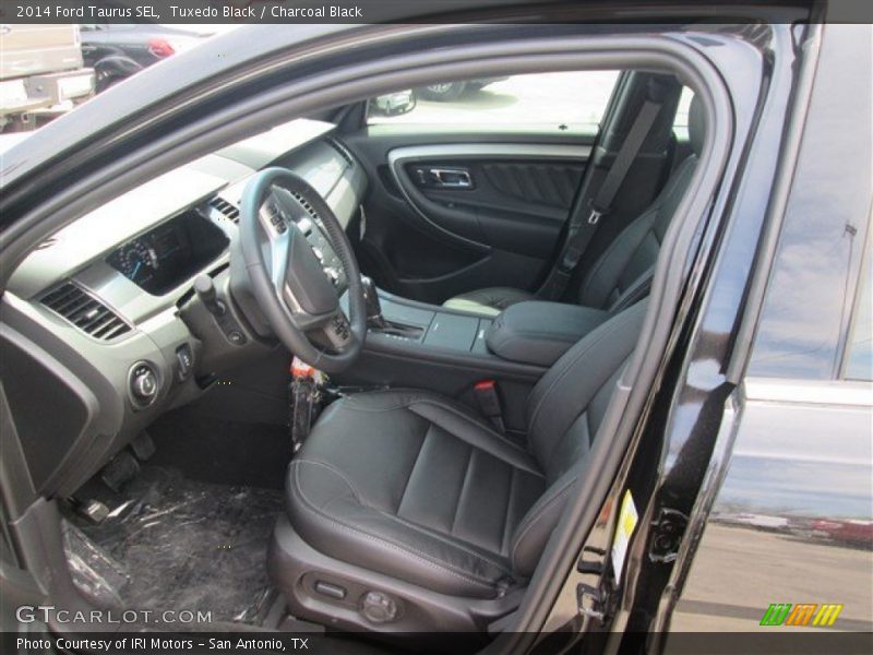 Tuxedo Black / Charcoal Black 2014 Ford Taurus SEL