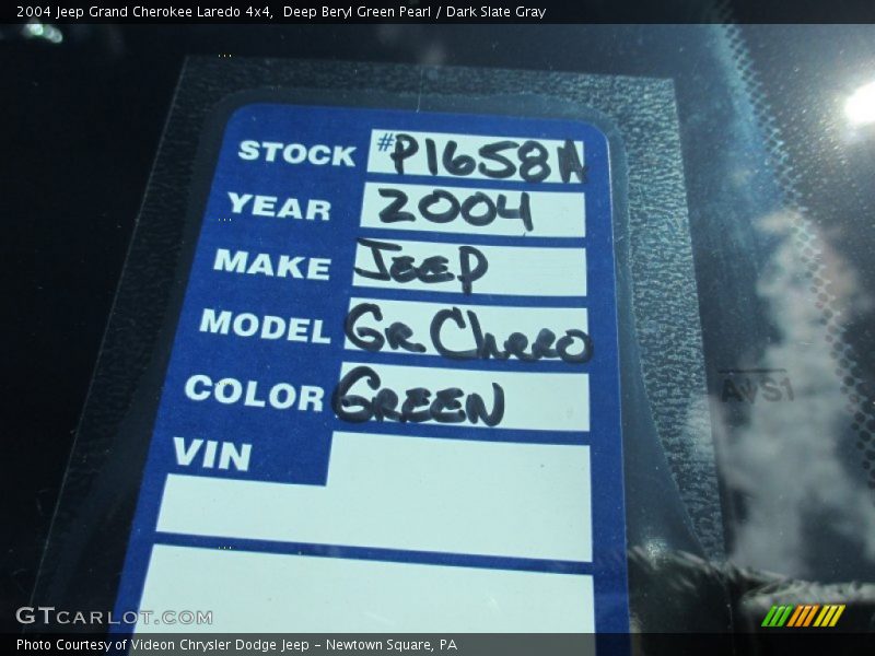 Deep Beryl Green Pearl / Dark Slate Gray 2004 Jeep Grand Cherokee Laredo 4x4